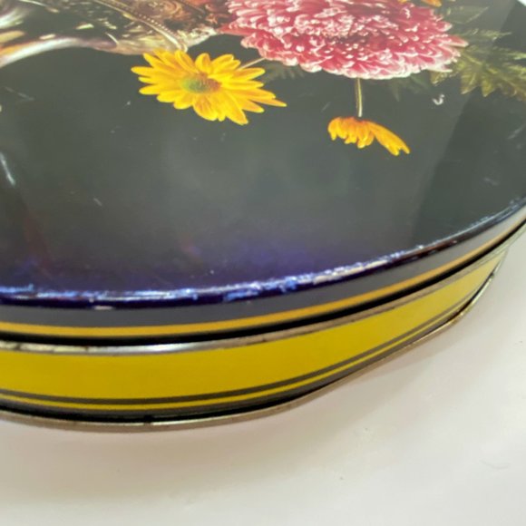 Vintage Round Cookie Candy Metal Tin Container Flowers and Coffee Tea Pot - Picture 5 of 6